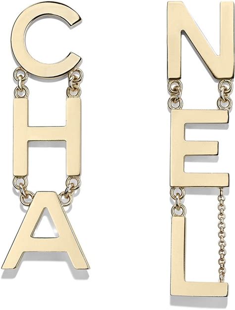 chanel spring summer 2018 looks|chanel earrings 2019.